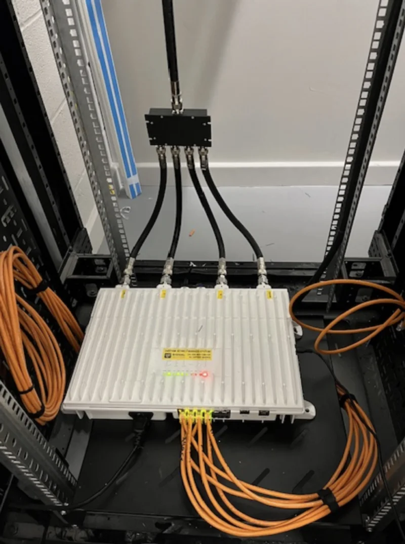 QUATRA 4000 Network Unit as part of a Signal Solutions Amplifi-Qx installation.