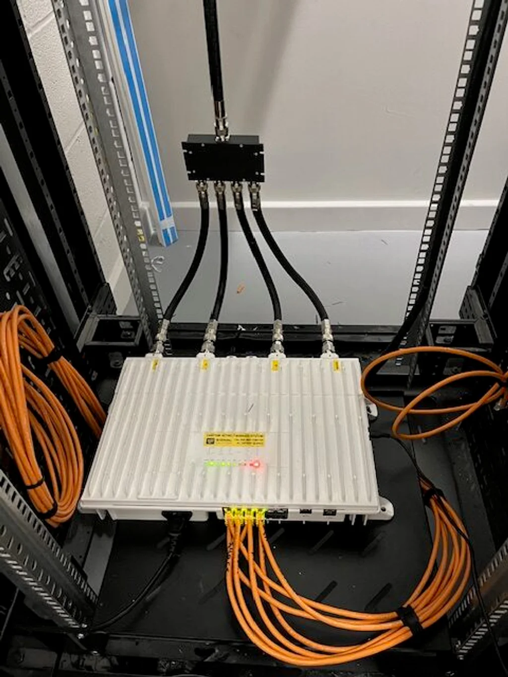 Mobile device screen showing connectivity and signal features