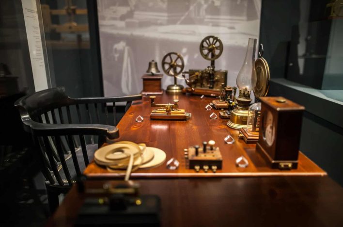 Telegraph-Operator Telegraph-Operator